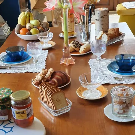 Bed and breakfast D'hotes L'oustal, Terrasse Privee & Petit-dejeuner, Sidobre