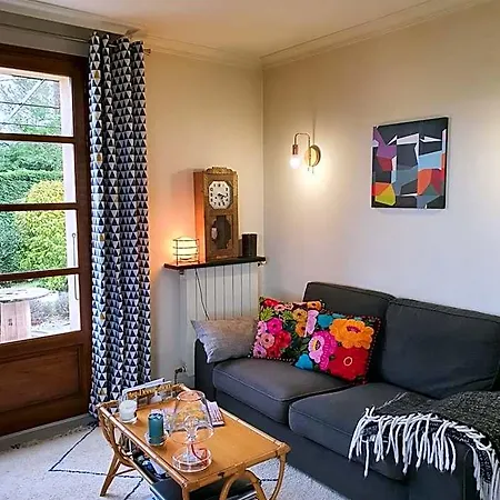 D'hotes L'oustal, Terrasse Privee & Petit-dejeuner, Sidobre B&B 3*