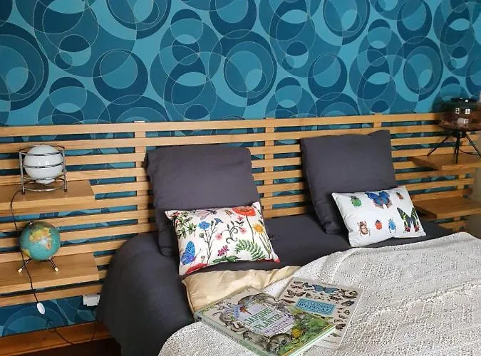 Bed & Breakfast A L'ecole Buissonniere, D'hotes En Sidobre Lacrouzette